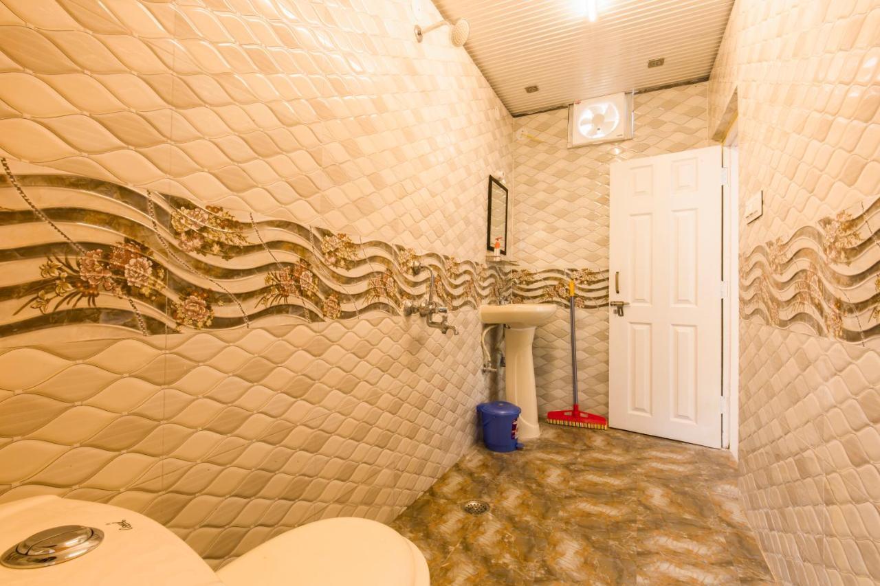 Gostops Dalhousie - Rooms & Dorms Ngoại thất bức ảnh